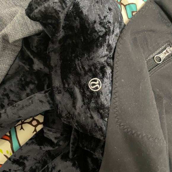 LULU bundle - Picture 5 of 6